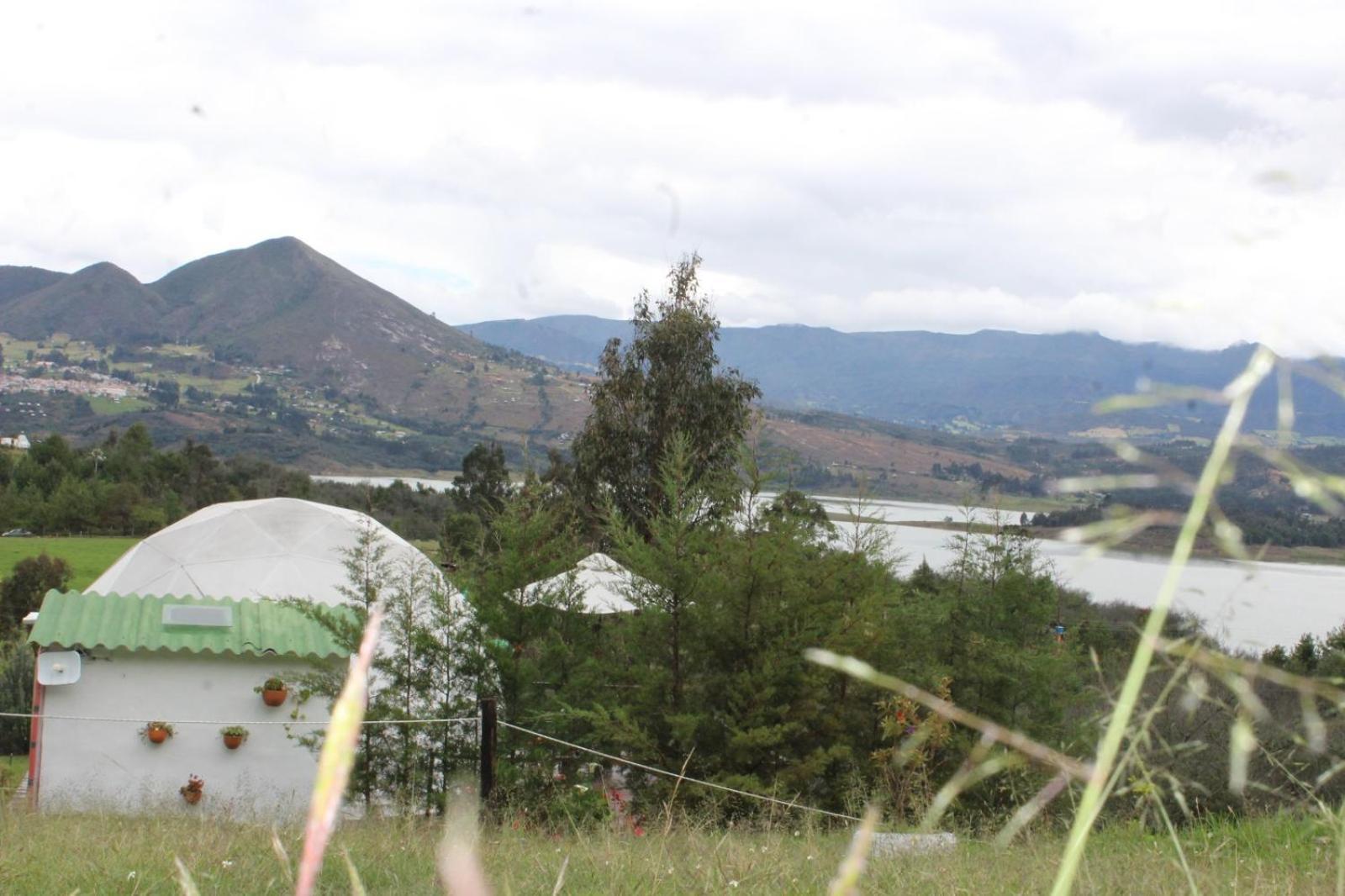 Glamping La Villa Guatavita ภายนอก รูปภาพ