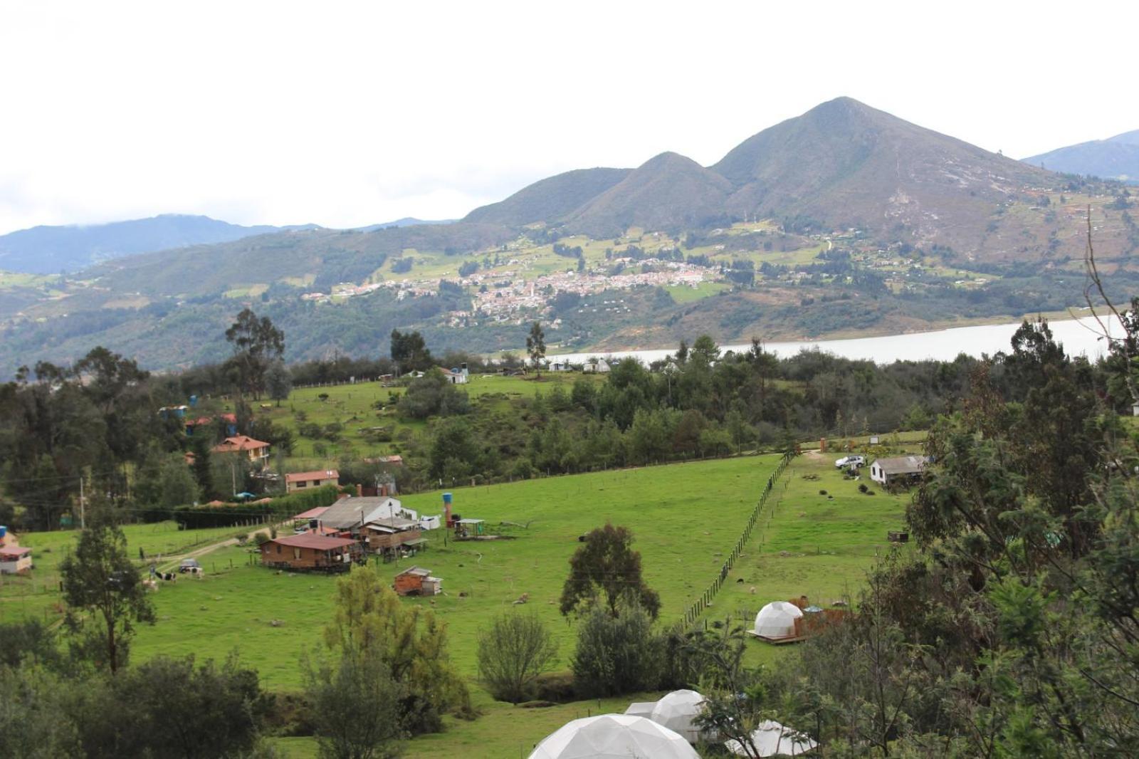 Glamping La Villa Guatavita ภายนอก รูปภาพ