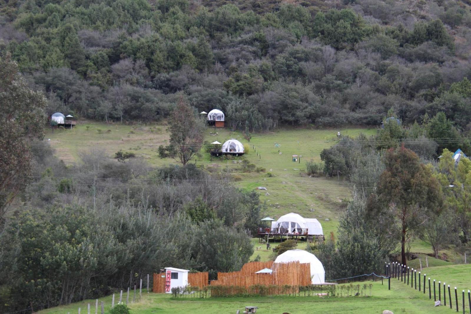 Glamping La Villa Guatavita ภายนอก รูปภาพ